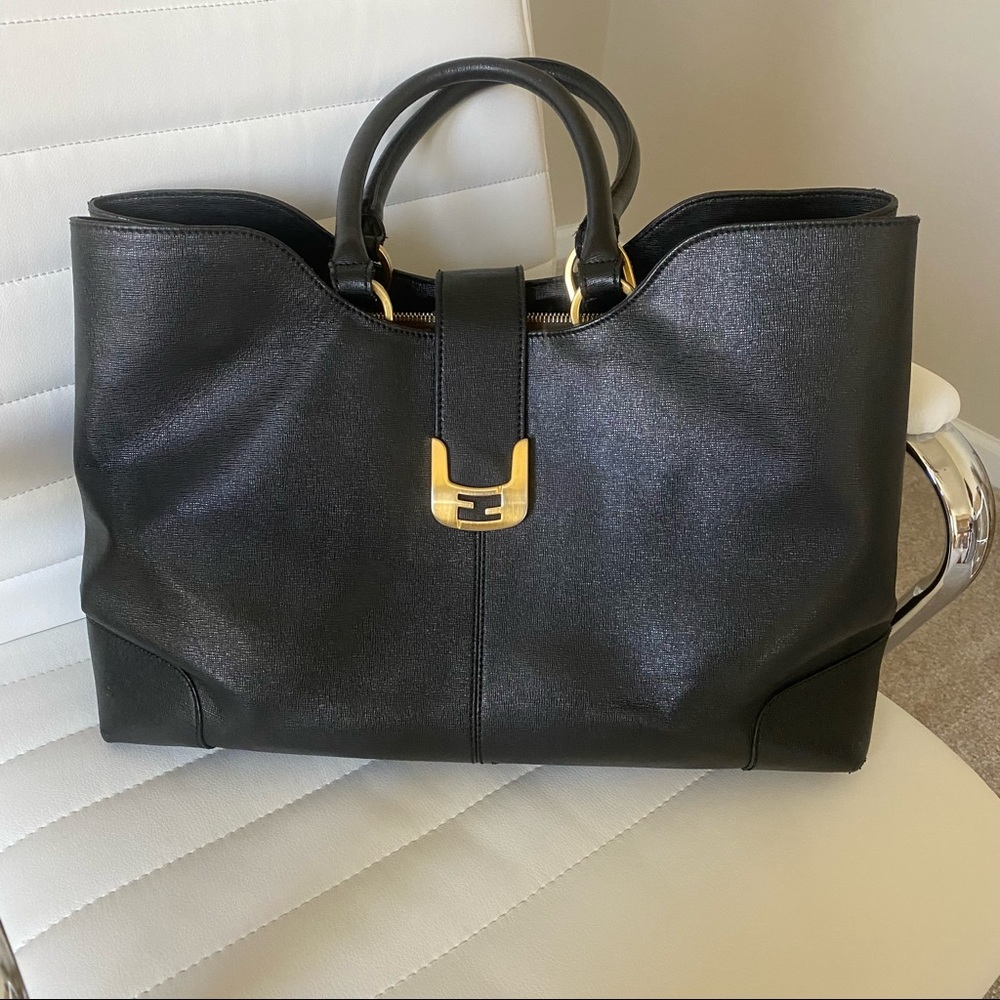 FENDI Textured Leather Chameleon Shopper Tote Bag Purse Black